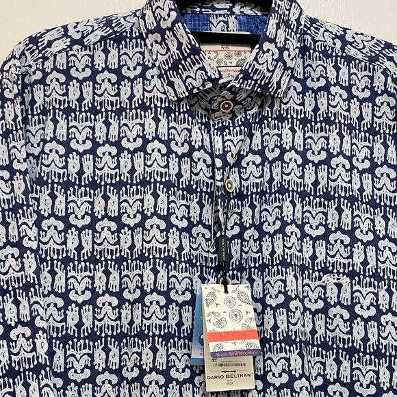 NWT Dario Beltran men’s long sleeves blue and white tribal shirt. Size M - Picture 3 of 8